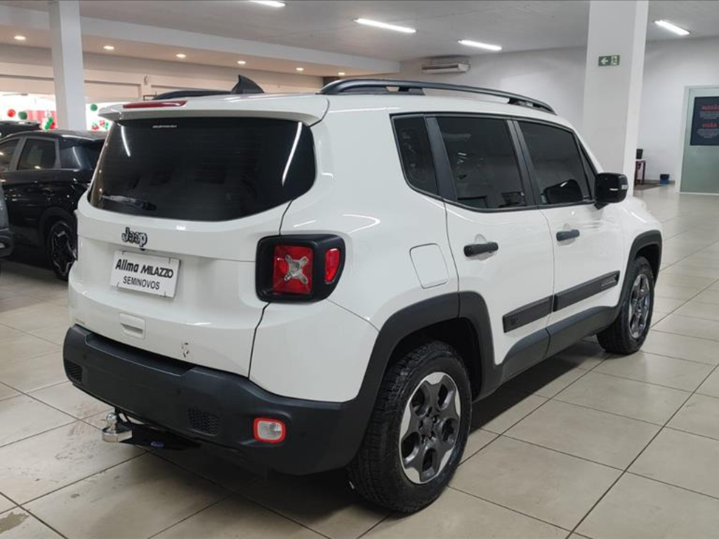 RENEGADE 1.8 16V FLEX 4P AUTOMÁTICO3