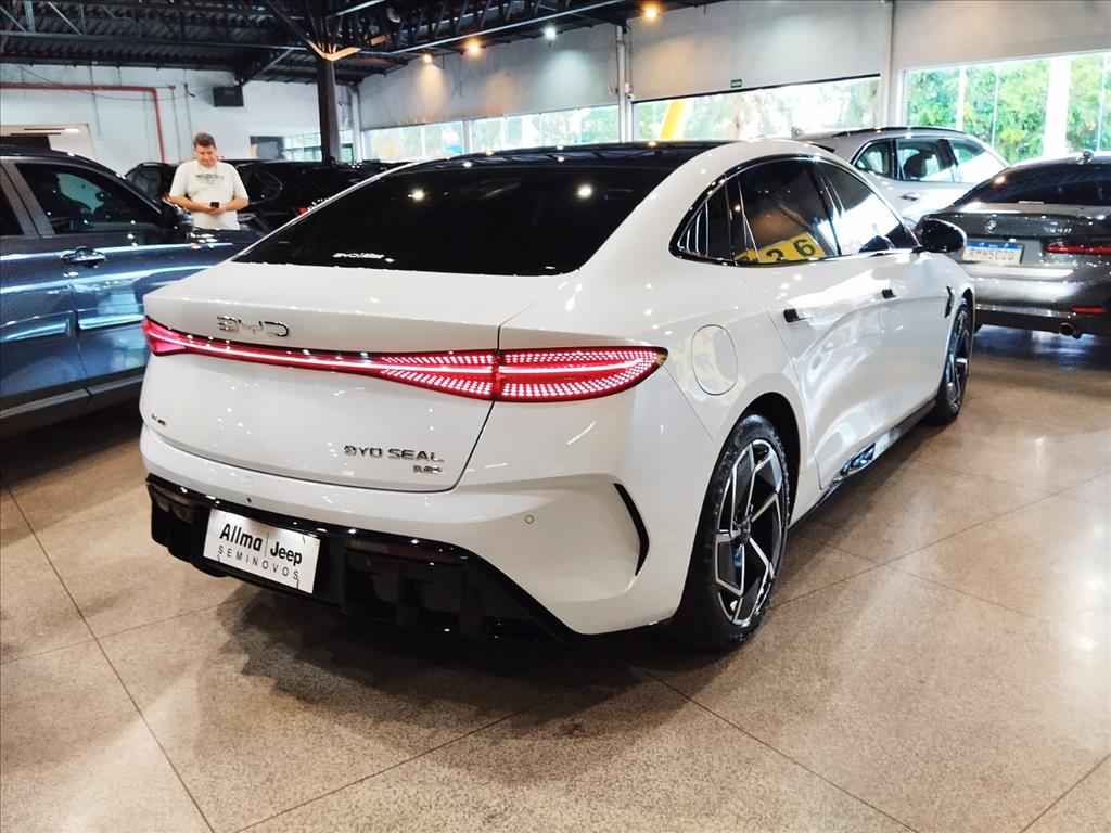 SEAL 82,5 KW ELÉTRICO AWD3