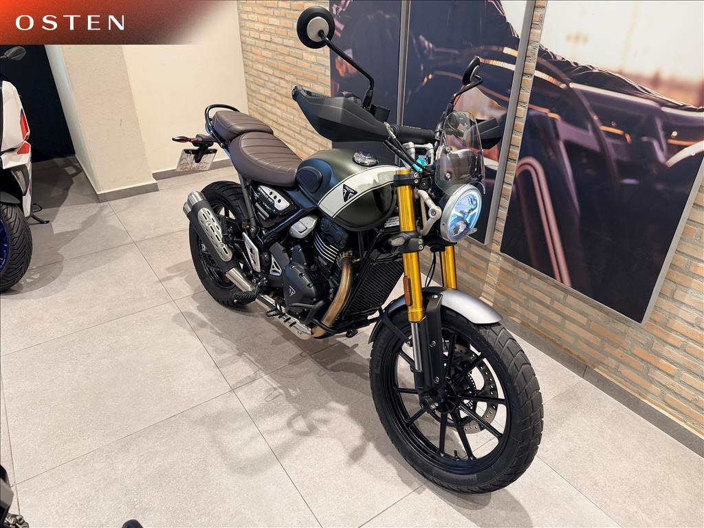 TRIUMPH-SCRAMBLER-400 X