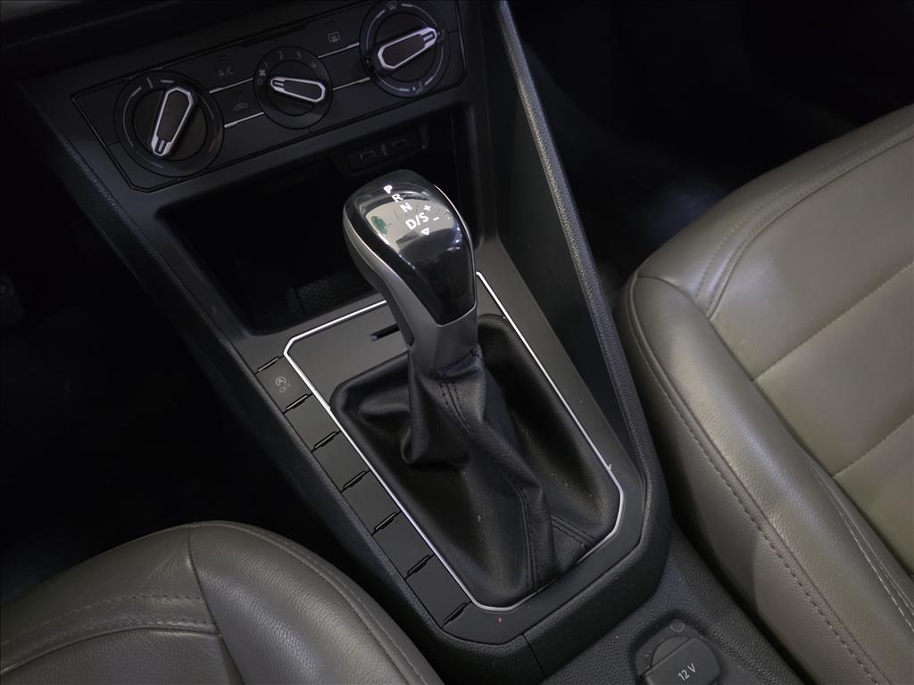 NIVUS 1.0 200 TSI TOTAL FLEX COMFORTLINE AUTOMÁTICO10