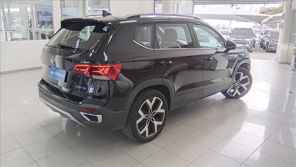 TAOS 1.4 250 TSI TOTAL FLEX HIGHLINE AUTOMÁTICO3