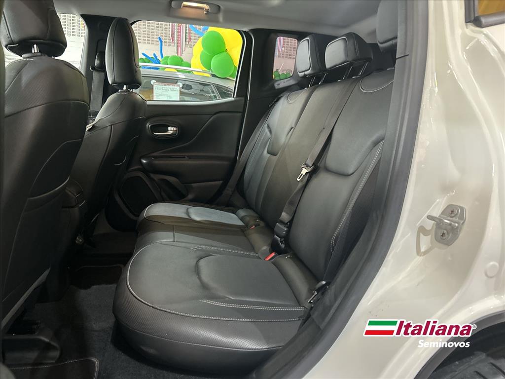 RENEGADE 1.3 T270 TURBO FLEX SAHARA AT69