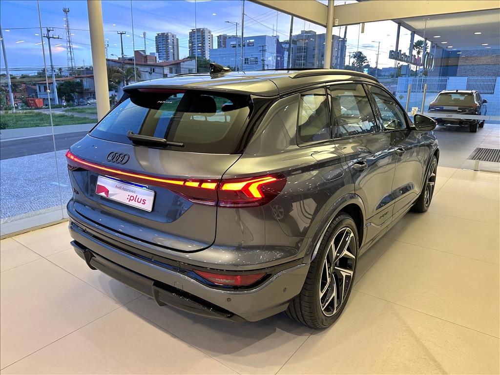 Q6 E-TRON 100 KW ELÉTRICO PERFORMANCE BLACK QUATTRO3