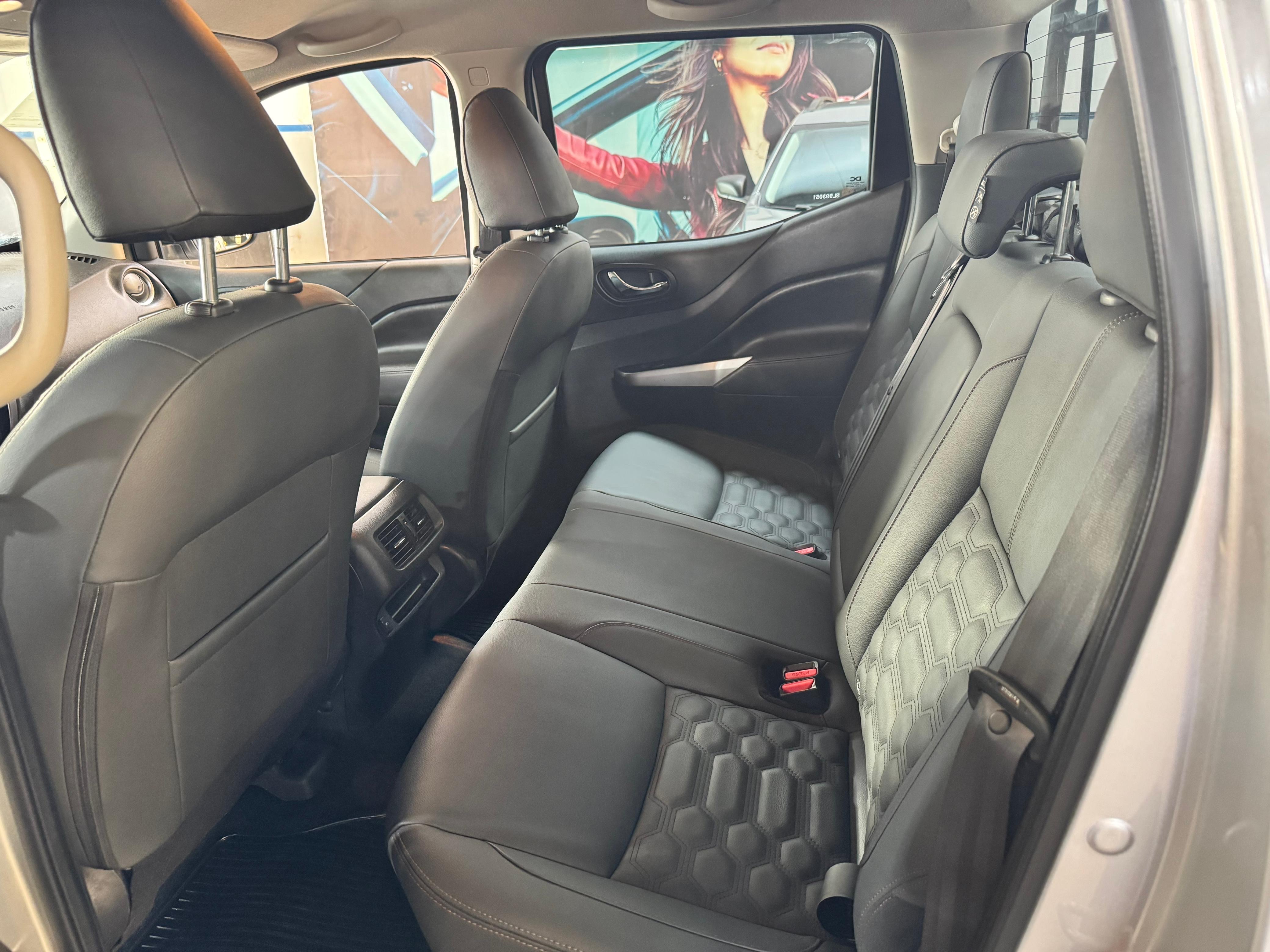 Nissan-FRONTIER-2.3 16V TURBO DIESEL XE CD 4X4 AUTOMÁTICO