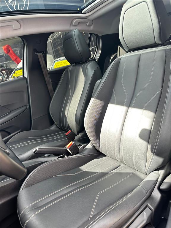 208 1.0 TURBO 200 FLEX GRIFFE CVT12