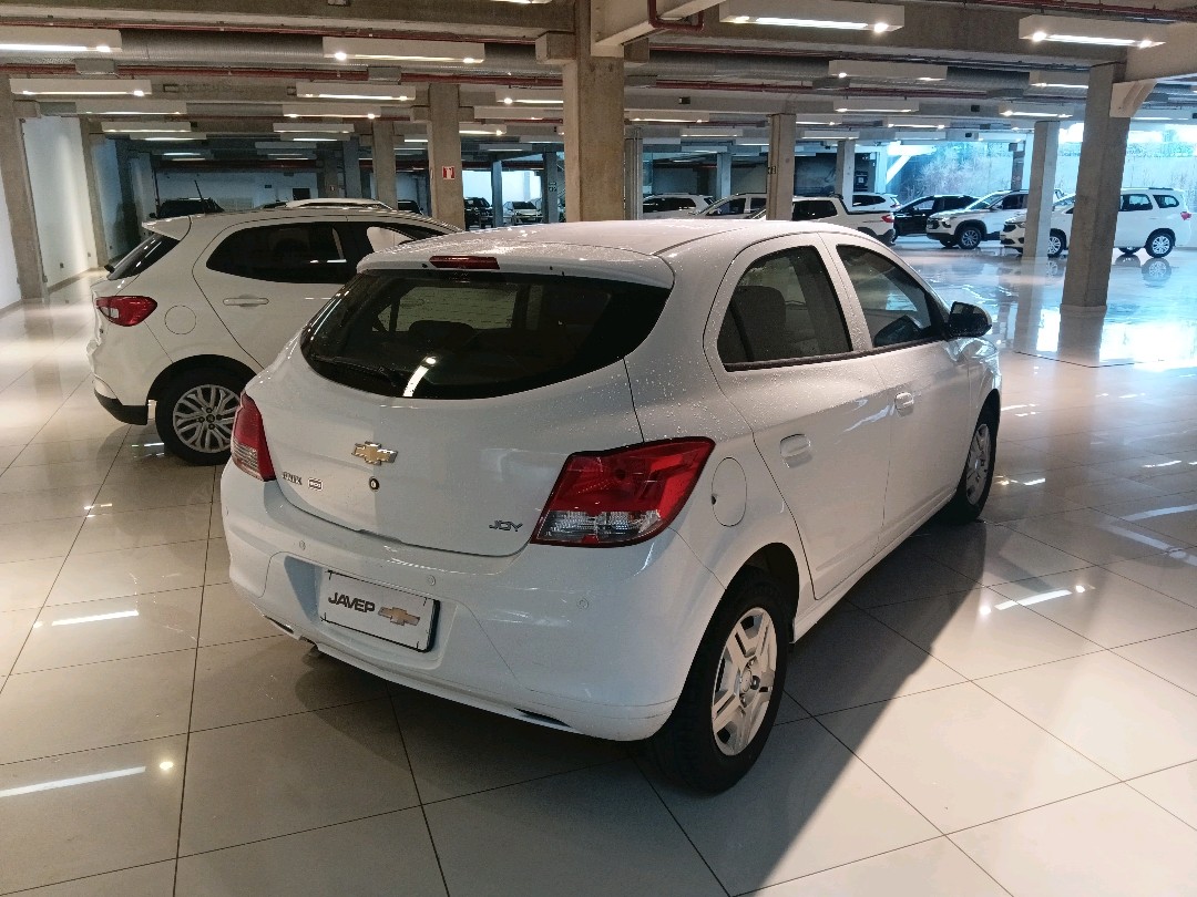 GM - Chevrolet-ONIX-1.0 MPFI JOY 8V FLEX 4P MANUAL