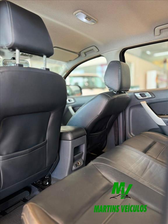RANGER 3.2 XLT 4X4 CD 20V DIESEL 4P AUTOMÁTICO10