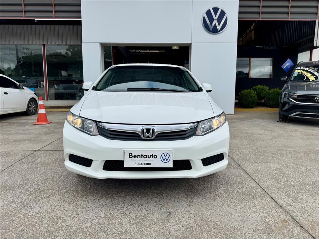 CIVIC 1.8 LXS 16V FLEX 4P AUTOMÁTICO3