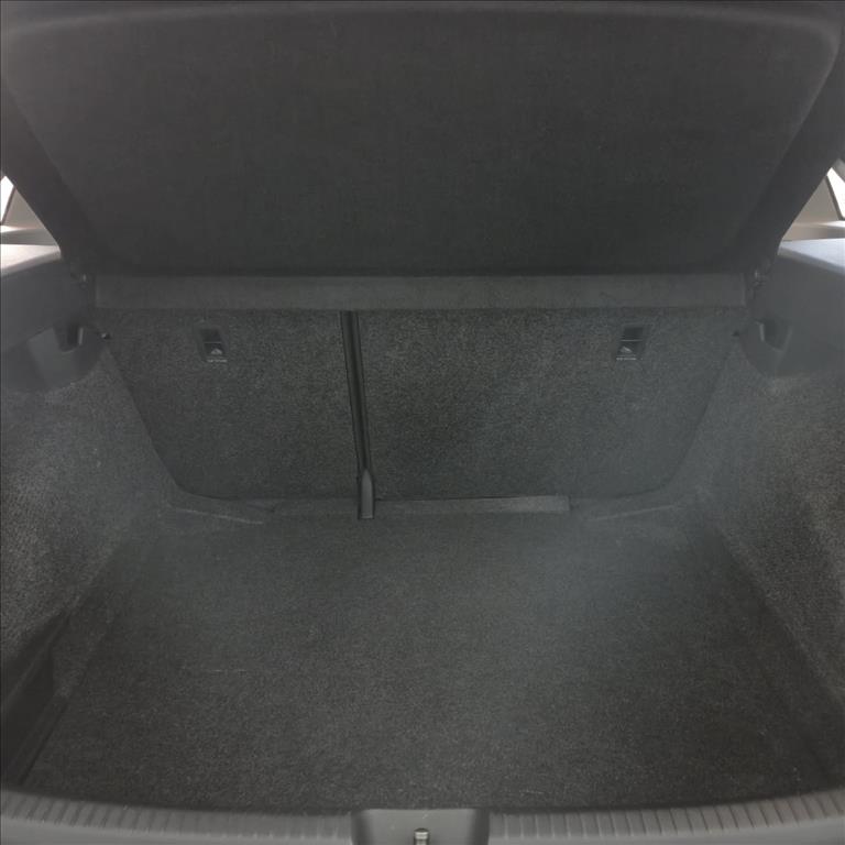 NIVUS 1.0 200 TSI TOTAL FLEX COMFORTLINE AUTOMÁTICO13