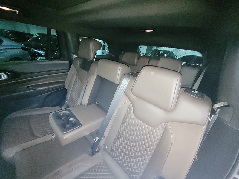 COMMANDER 1.3 T270 TURBO FLEX OVERLAND AT610