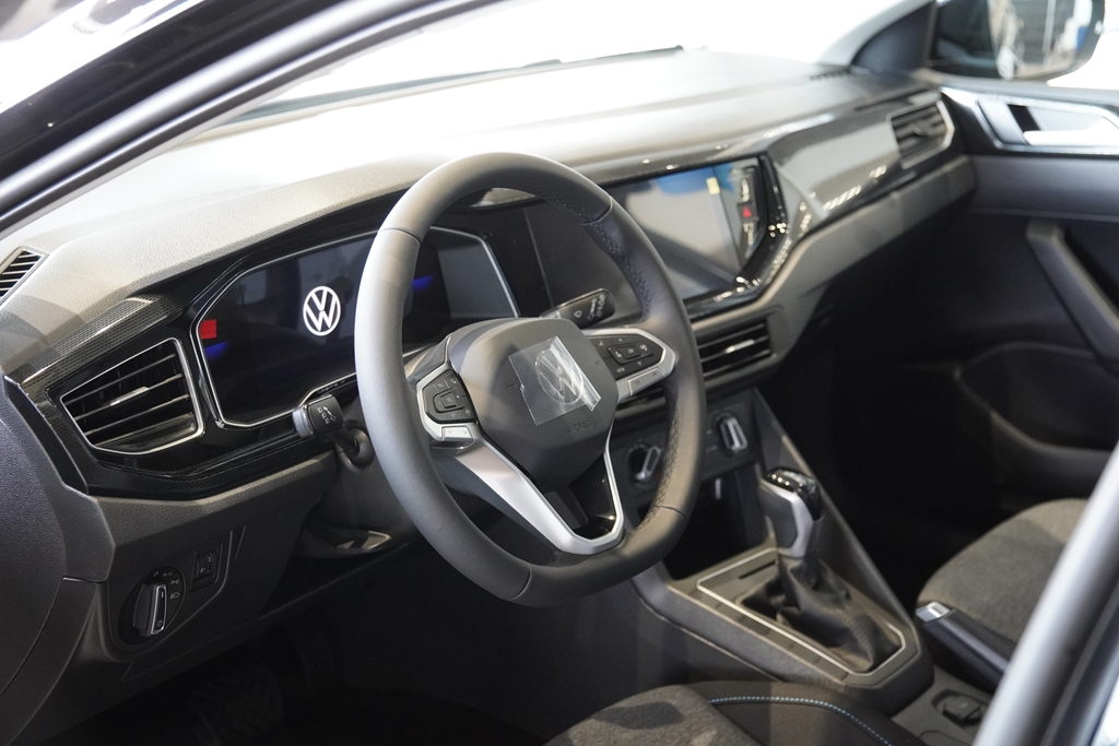 NIVUS 1.0 200 TSI TOTAL FLEX SENSE AUTOMÁTICO5