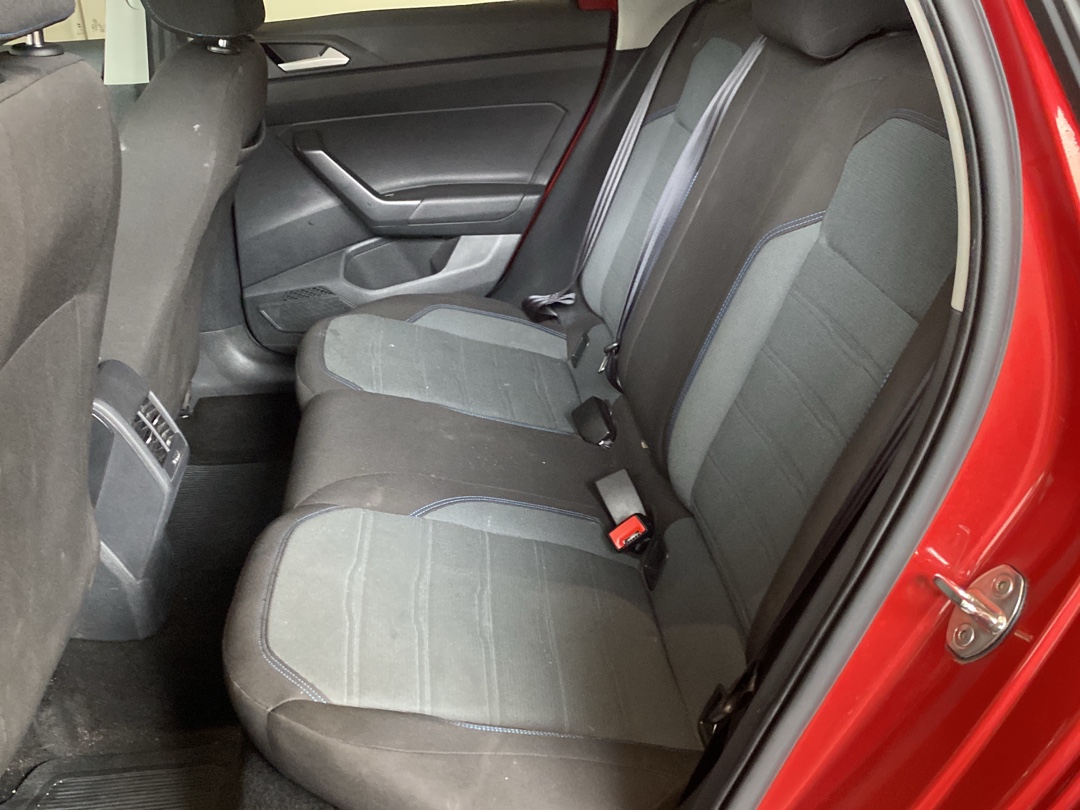 NIVUS 1.0 200 TSI TOTAL FLEX COMFORTLINE AUTOMÁTICO8