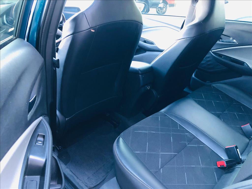 ONIX PLUS 1.0 TURBO FLEX PREMIER AUTOMÁTICO9