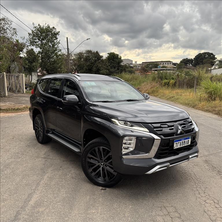 Mitsubishi-PAJERO SPORT-2.4 16V MIVEC TURBO DIESEL LEGEND AWD AUTOMÁTICO