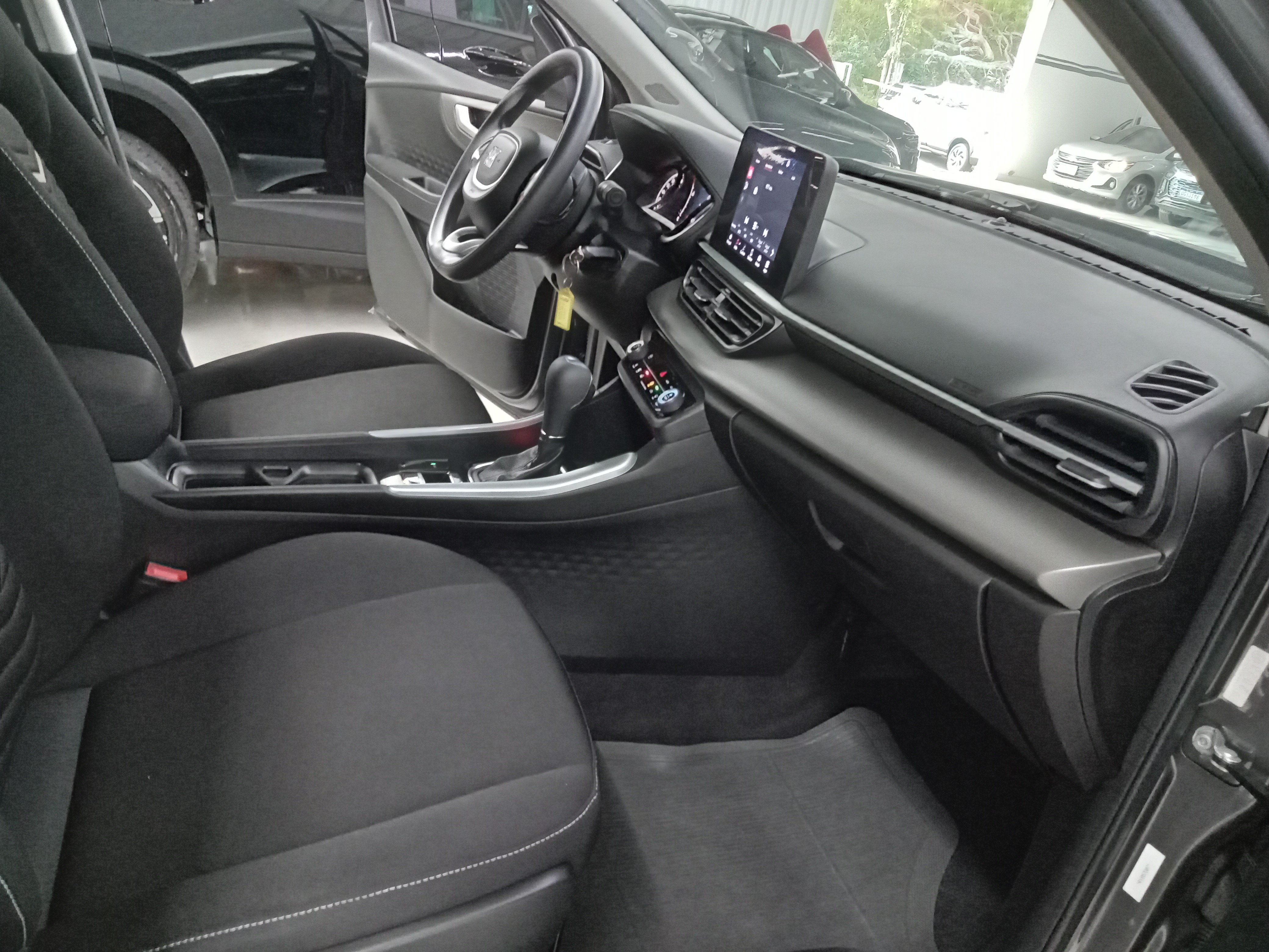 FASTBACK 1.0 TURBO 200 FLEX CVT10