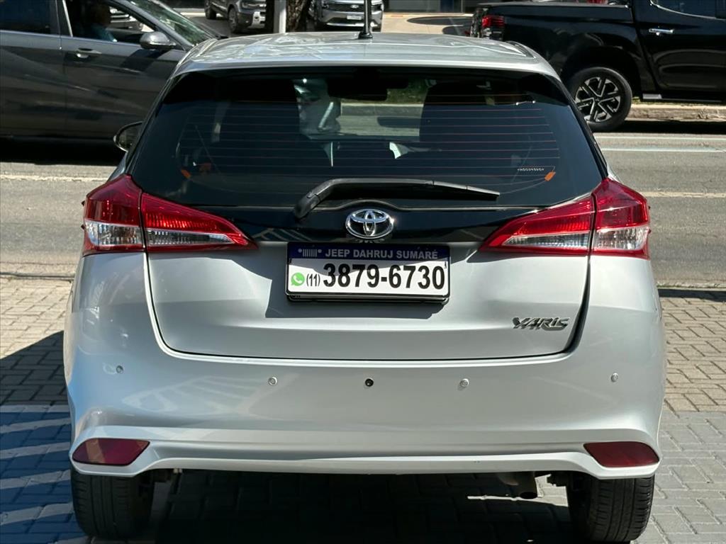YARIS 1.3 16V FLEX XL LIVE MULTIDRIVE4