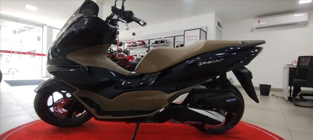 PCX 160 DLX PCX 160 DLX