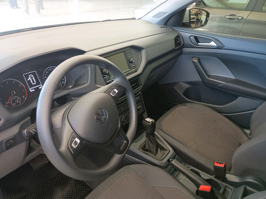 T-CROSS 1.0 200 TSI TOTAL FLEX AUTOMÁTICO6