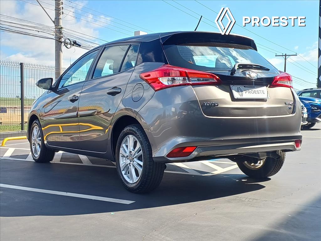 YARIS 1.3 16V FLEX XL PLUS TECH MULTIDRIVE3