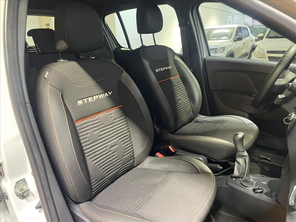 SANDERO 1.6 16V SCE FLEX STEPWAY DYNAMIQUE MANUAL13