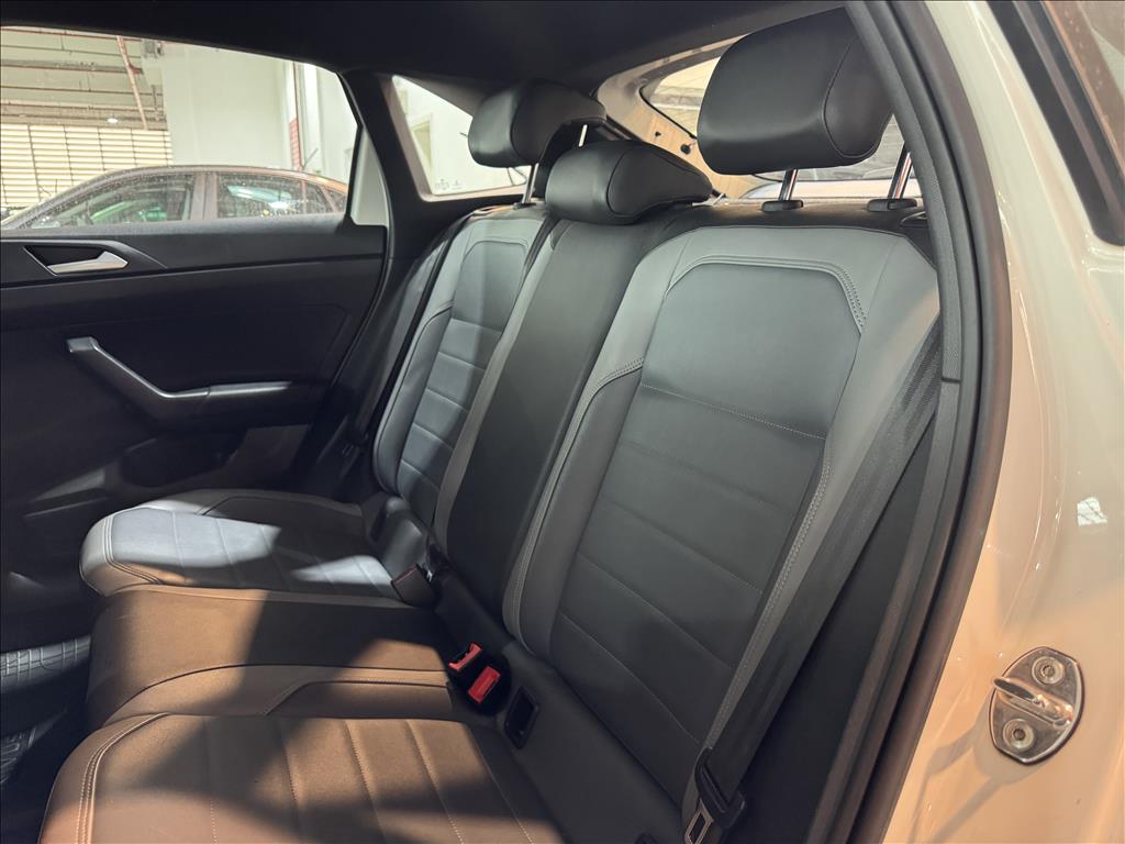 NIVUS 1.0 200 TSI TOTAL FLEX HIGHLINE AUTOMÁTICO13