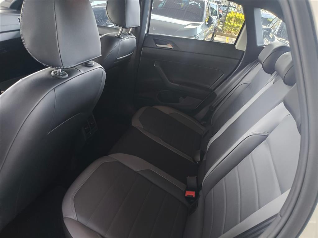 NIVUS 1.0 200 TSI TOTAL FLEX HIGHLINE AUTOMÁTICO9