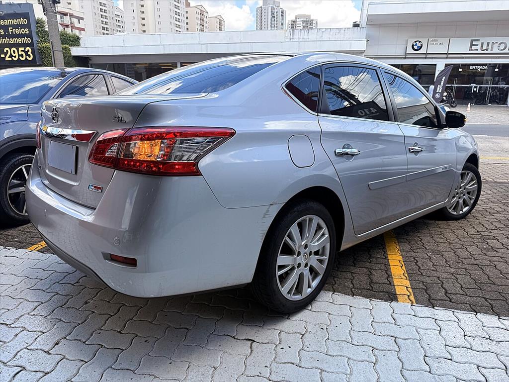 Nissan Sentra - 2.0 SL 16V FLEX 4P AUTOMÁTICO