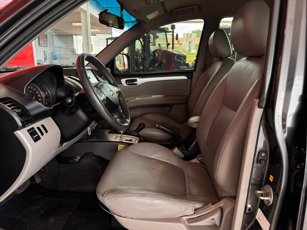 Mitsubishi-PAJERO DAKAR-3.2 4X4 16V TURBO INTERCOOLER DIESEL 4P AUTOMÁTICO