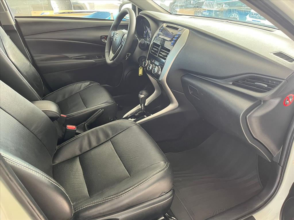 YARIS 1.5 16V FLEX SEDAN XL MULTIDRIVE13