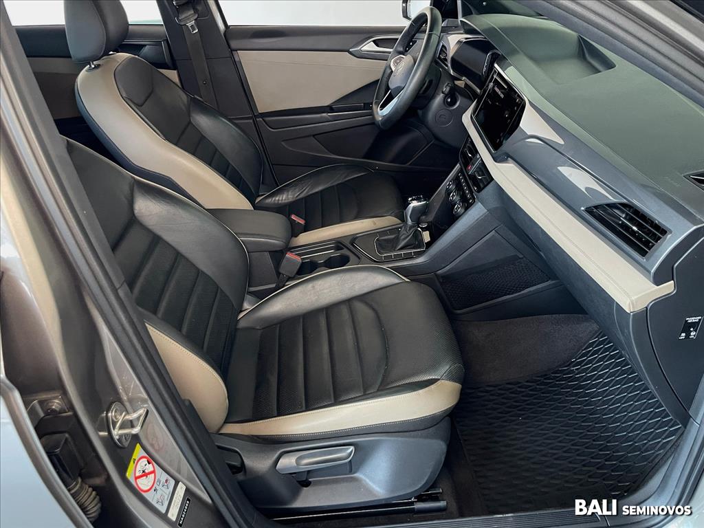 TAOS 1.4 250 TSI TOTAL FLEX HIGHLINE AUTOMÁTICO19