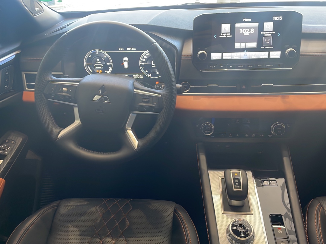 OUTLANDER 2.4 PHEV SIGNATURE S-AWC DHT8