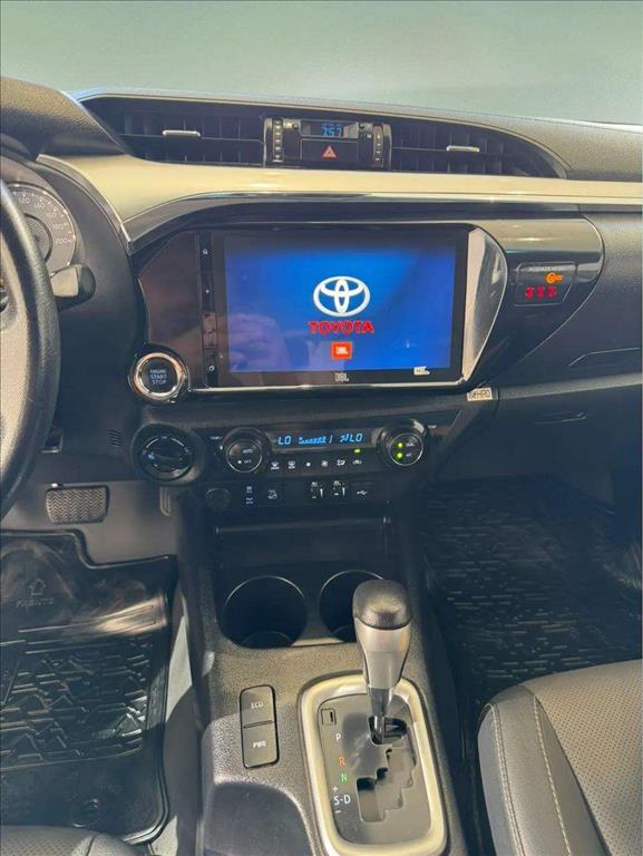 HILUX 2.8 D-4D TURBO DIESEL CD SRX PLUS 4X4 AUTOMÁTICO7