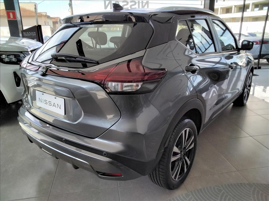 KICKS PLAY 1.6 16V FLEXSTART ADVANCE PLUS XTRONIC2