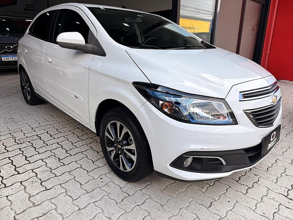 Chevrolet Onix - 1.4 MPFI LTZ 8V FLEX 4P MANUAL