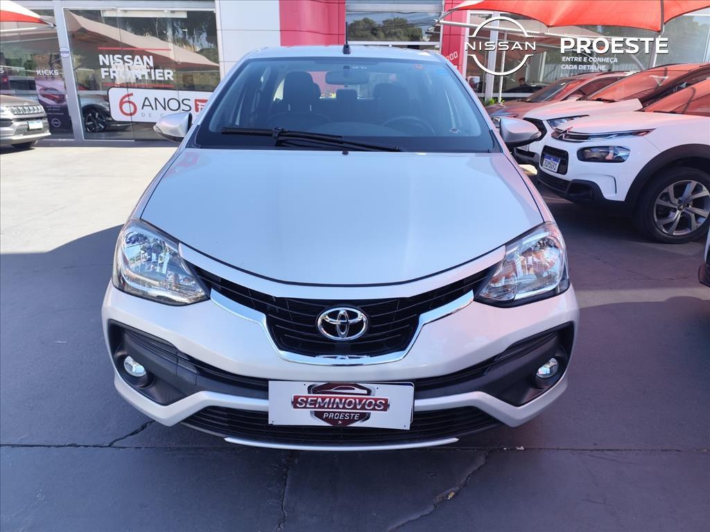 ETIOS 1.5 PLATINUM SEDAN 16V FLEX 4P AUTOMÁTICO2