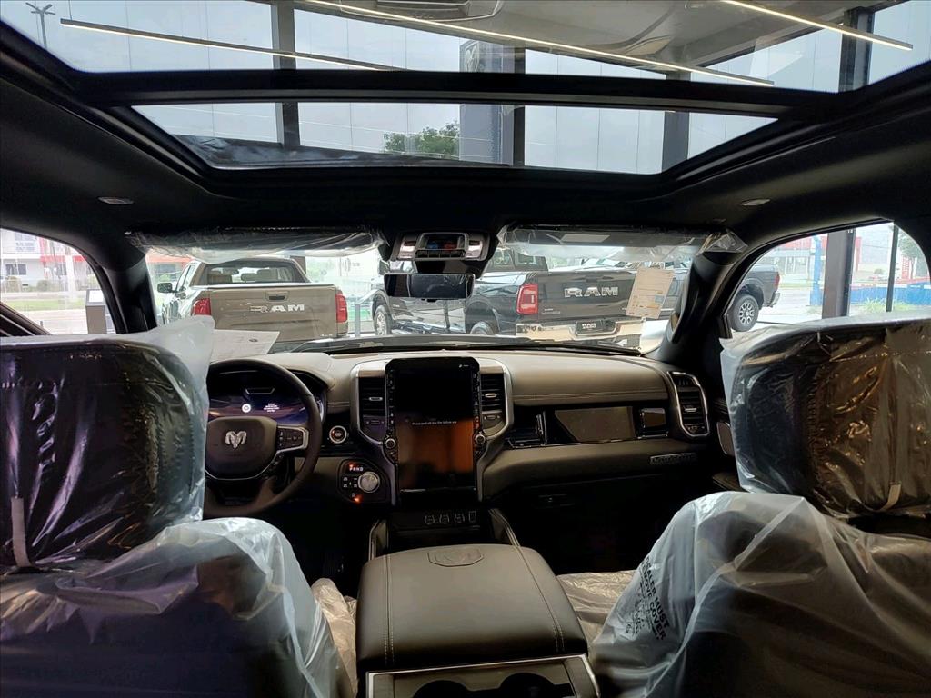 1500 3.0 HURRICANE 6 BITURBO GASOLINA LARAMIE NIGHT EDITION CD 4X4 AUTOMÁTICO2