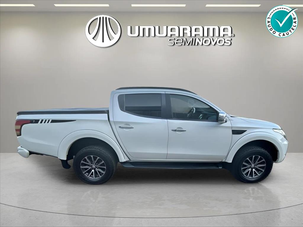 L200 TRITON 2.4 16V TURBO DIESEL SPORT HPE-S CD 4P 4X4 AUTOMÁTICO5