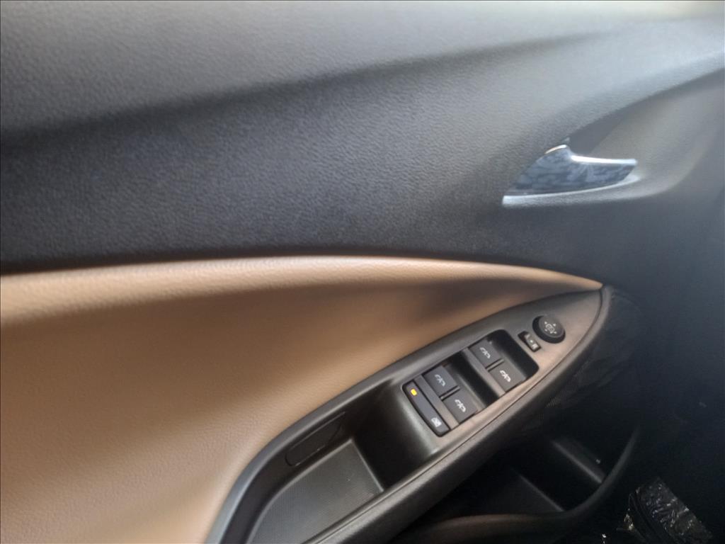 ONIX PLUS 1.0 TURBO FLEX PREMIER AUTOMÁTICO