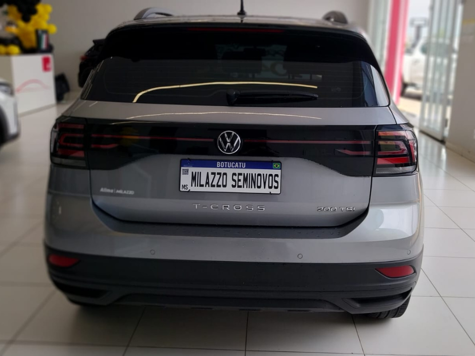 T-CROSS 1.0 200 TSI TOTAL FLEX AUTOMÁTICO5