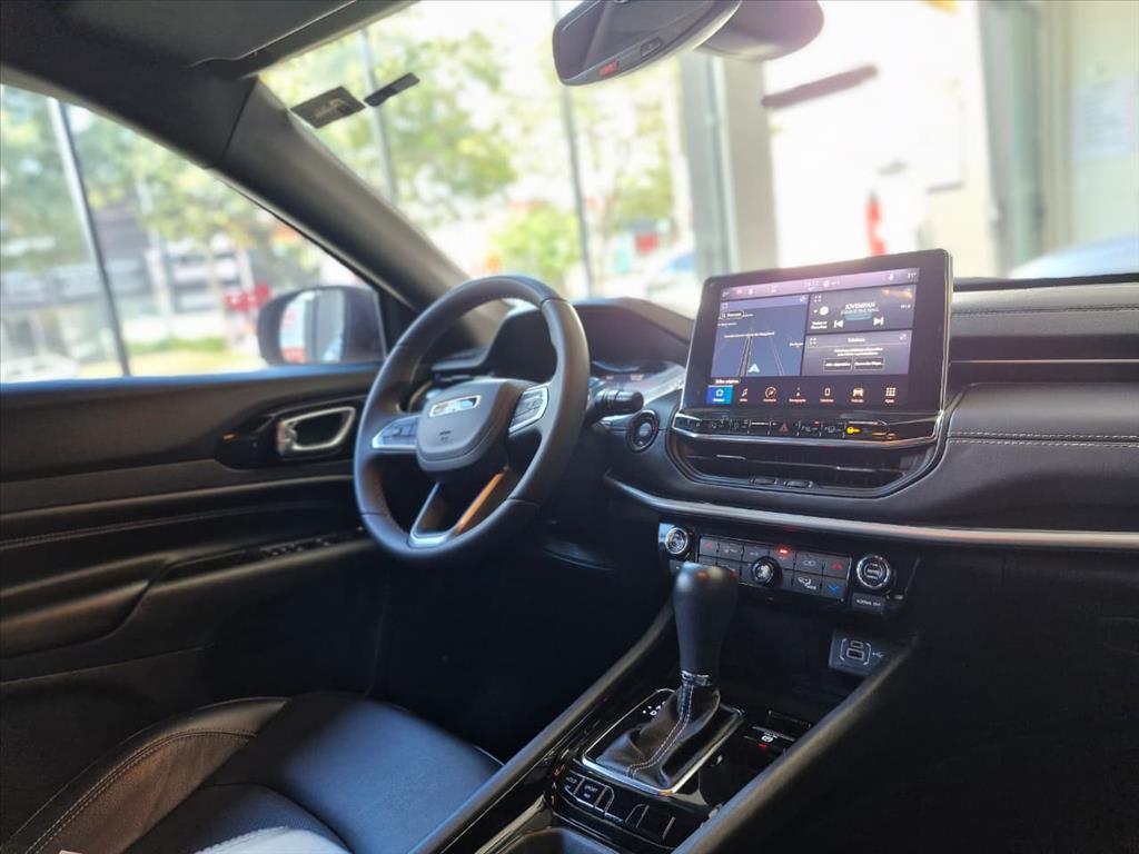 COMPASS 1.3 T270 TURBO FLEX LONGITUDE AT69