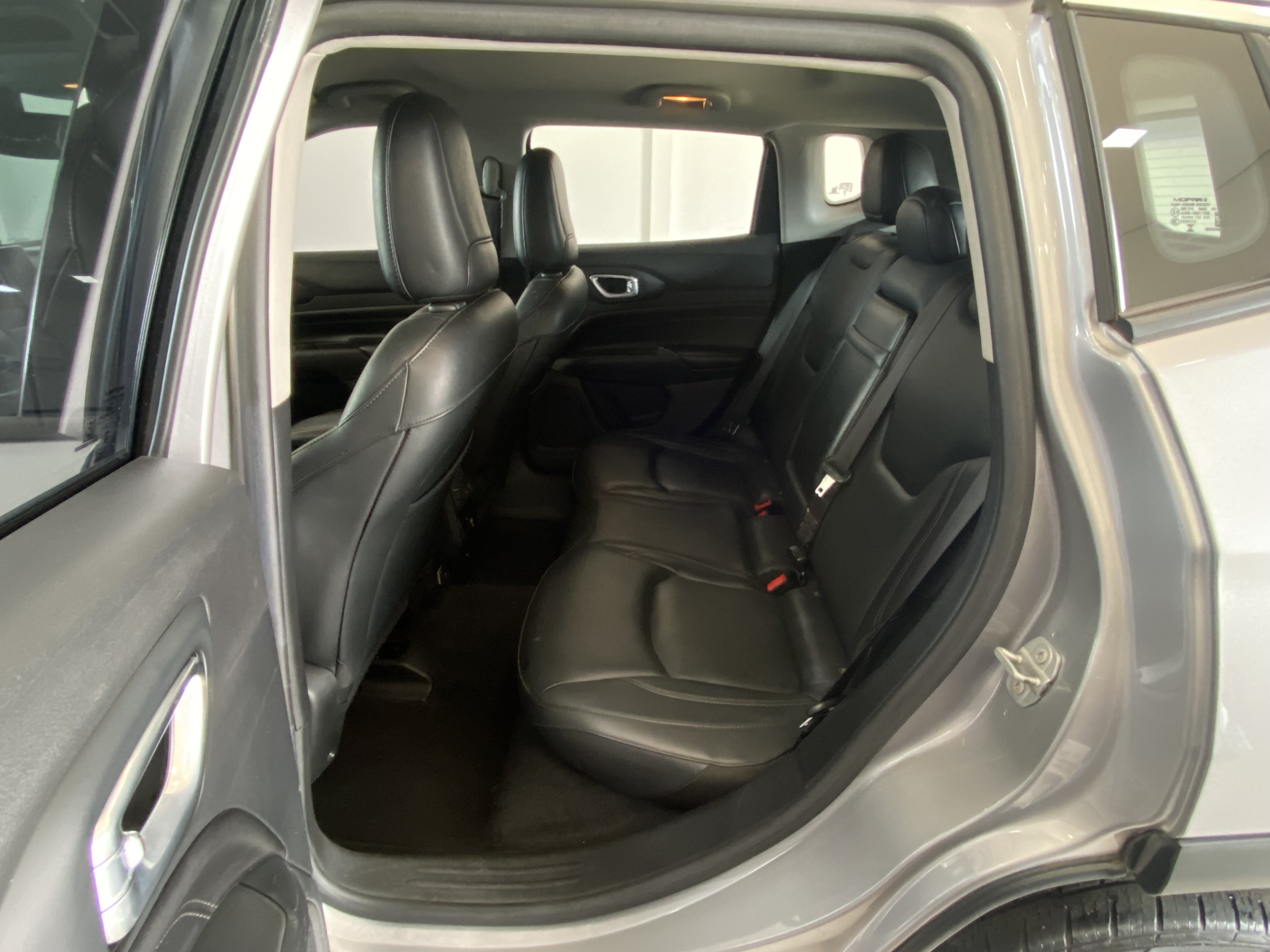 COMPASS 2.0 TD350 TURBO DIESEL LONGITUDE AT98