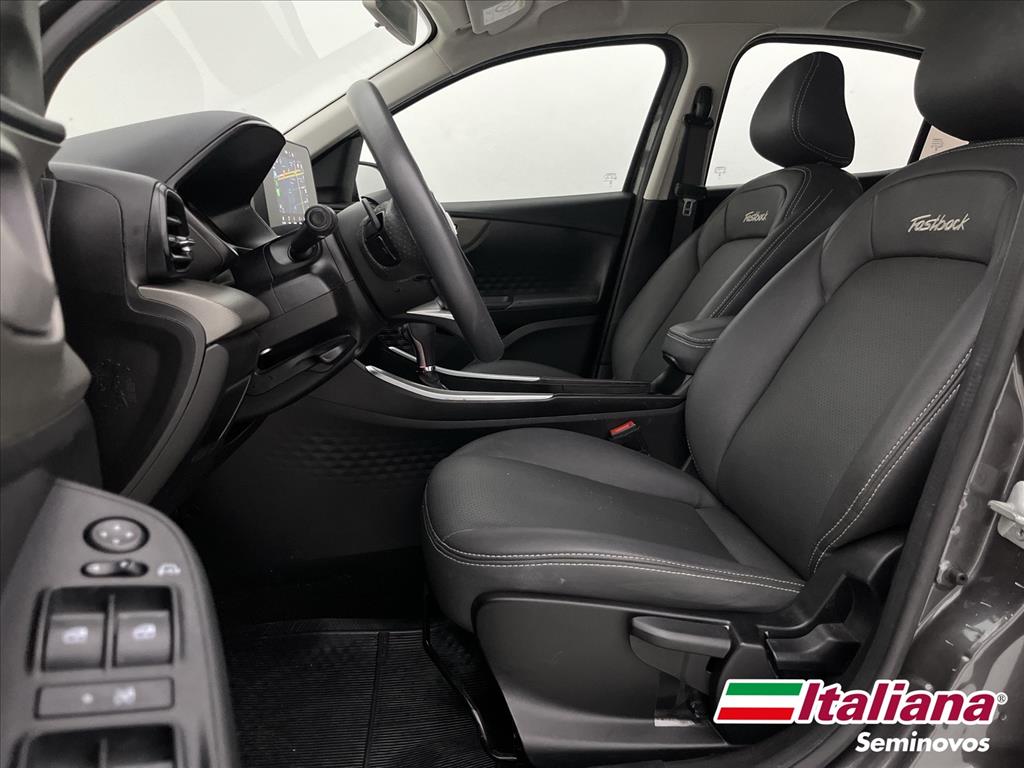 FASTBACK 1.0 TURBO 200 FLEX CVT12