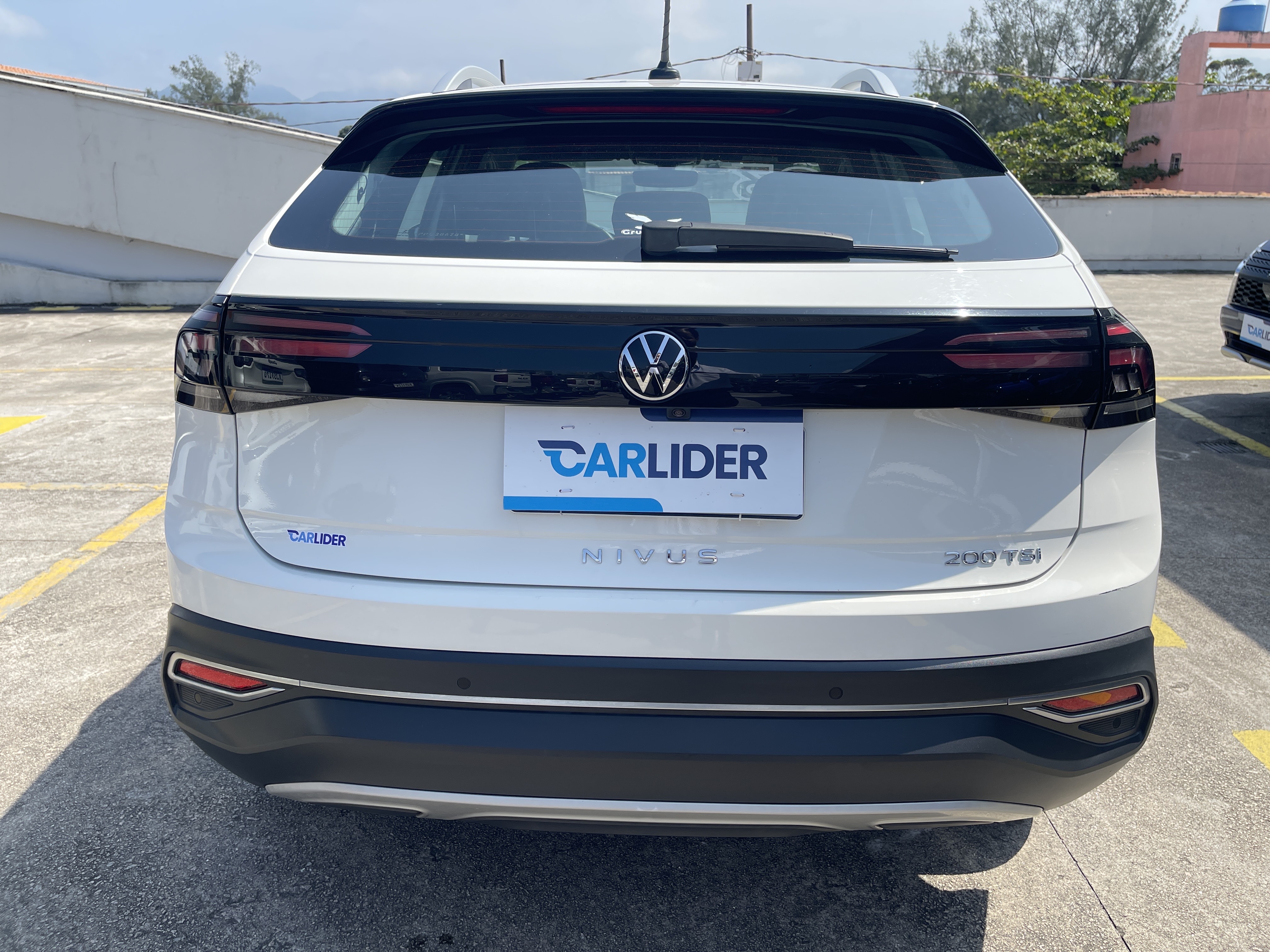NIVUS 1.0 200 TSI TOTAL FLEX HIGHLINE AUTOMÁTICO5
