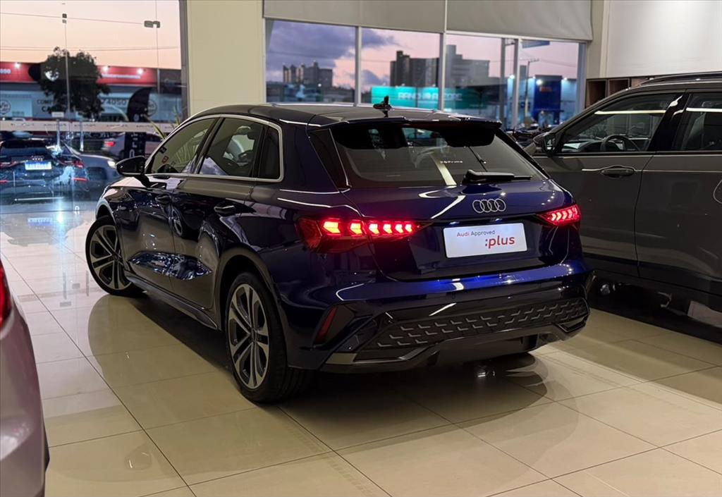 A3 2.0 40 TFSI GASOLINA SPORTBACK PERFORMANCE BLACK S-TRONIC8