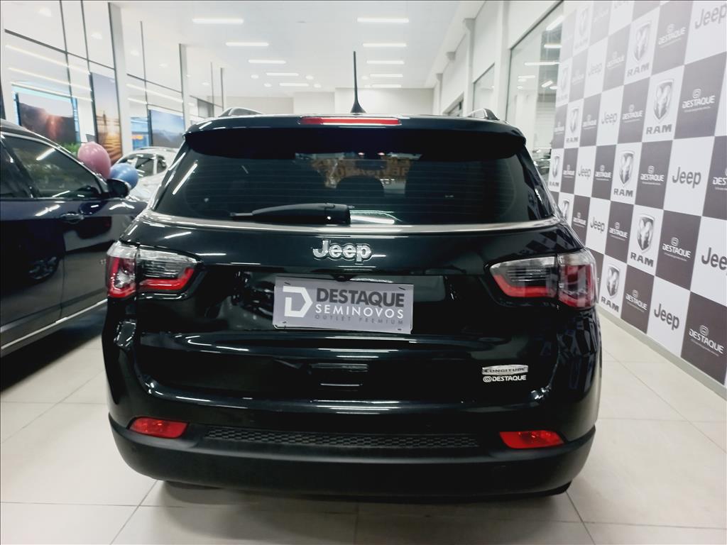 Foto ilustrativa do carro