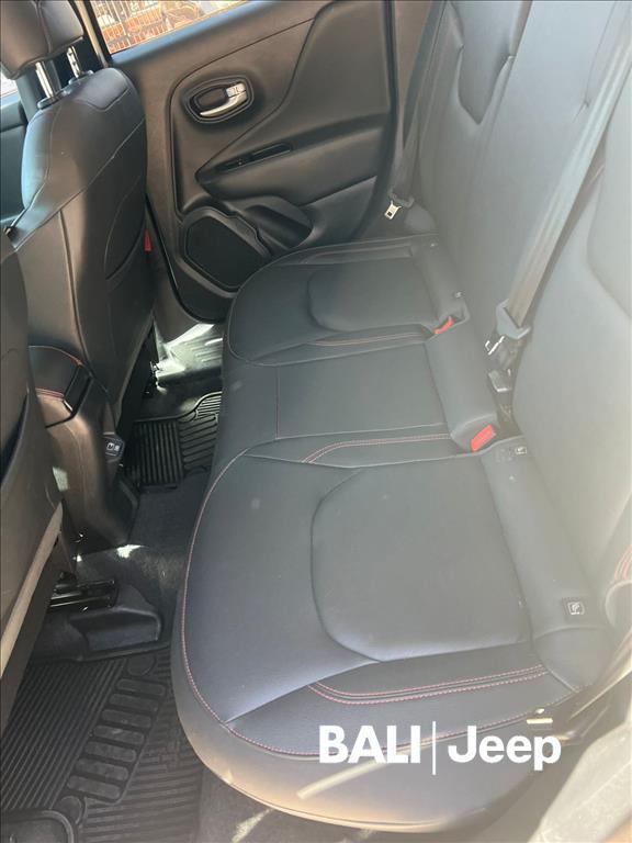 RENEGADE 1.3 T270 TURBO FLEX TRAILHAWK 4X4 AT99