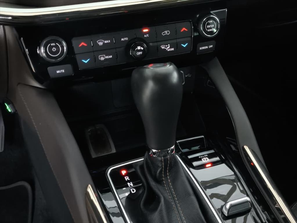COMMANDER 2.0 TD380 TURBO DIESEL OVERLAND AT96