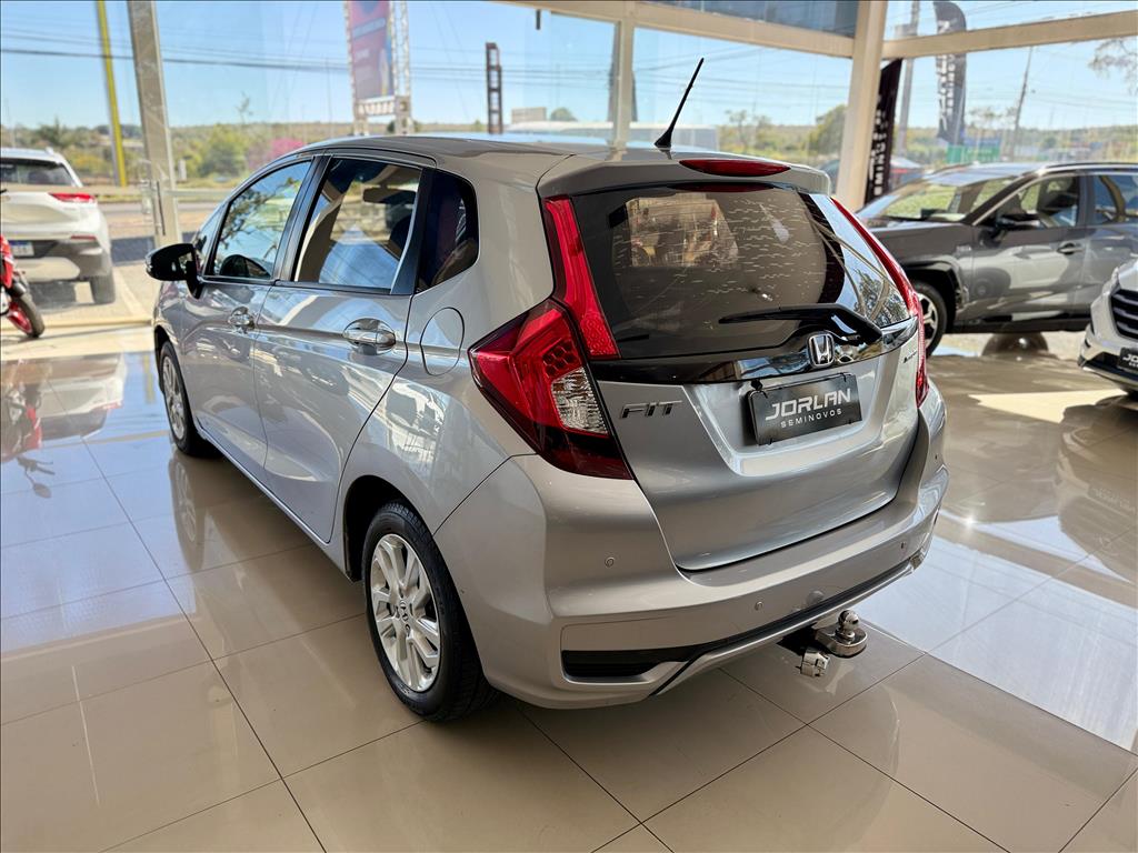 FIT 1.5 LX 16V FLEX 4P AUTOMÁTICO