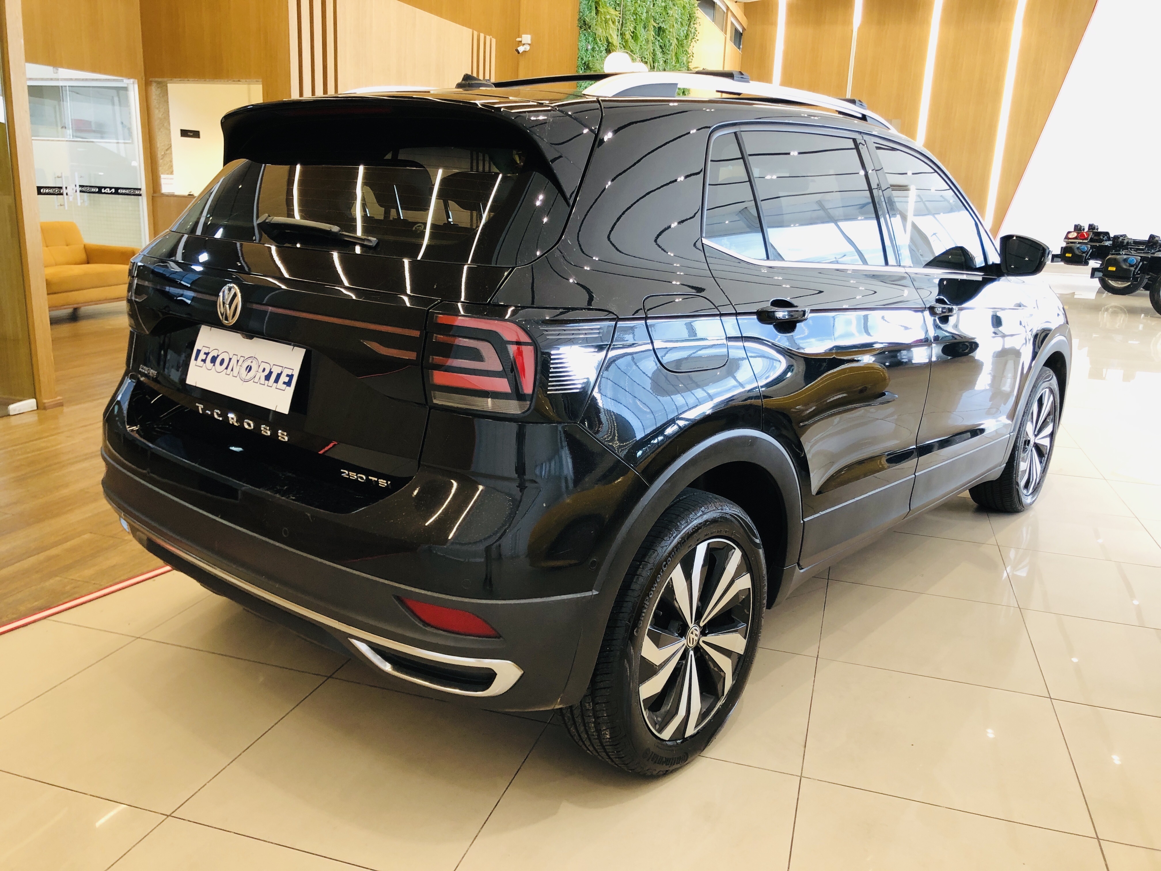 T-CROSS 1.4 250 TSI TOTAL FLEX HIGHLINE AUTOMÁTICO2