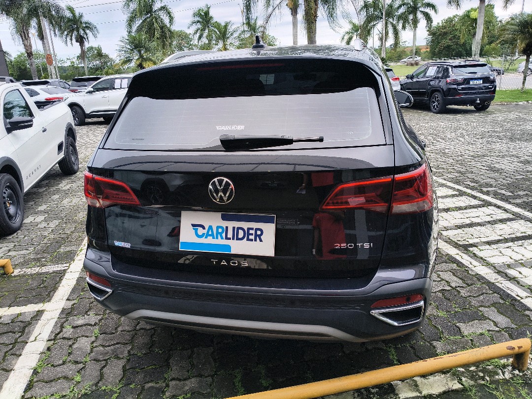 TAOS 1.4 250 TSI TOTAL FLEX HIGHLINE AUTOMÁTICO4